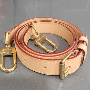 Louis Vuitton Adjustable Vachetta Bandoulière Strap